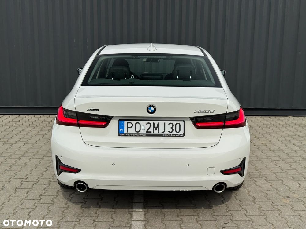 BMW Seria 3 320d xDrive - 8