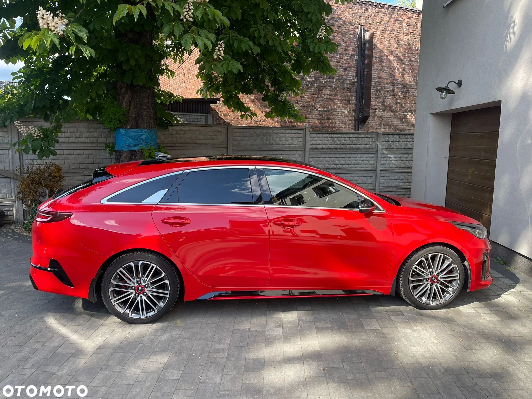Kia ProCeed 1.6 T-GDI GT DCT - 1