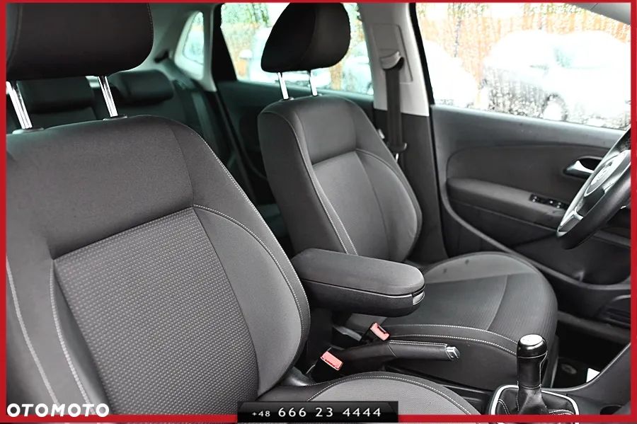 Volkswagen Polo 1.2 12V Sportline - 22