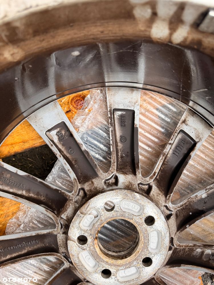 FELGA VOLVO XC90/S90/V90/XC60, 9Jx20h2 et38,5 Sprzedam jak w opisie felgę aluminiową o następujących parametrach:  Producent:VOLVO Model: XC90 II , S90, V90 31362277 - 9