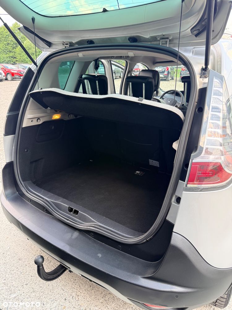 Renault Scenic Energy TCe 115 S&S Xmod Bose Edition - 10