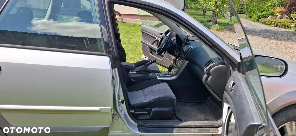 Subaru Outback 2.5i Automatik Comfort - 4
