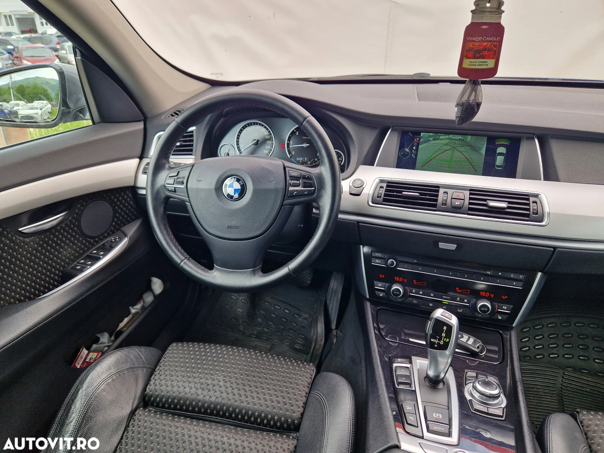 BMW Seria 5 530d Touring Aut. Luxury Line - 26