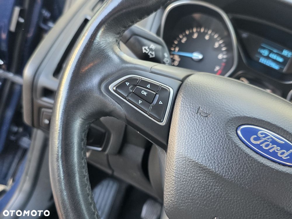Ford Focus 1.0 EcoBoost Edition - 18