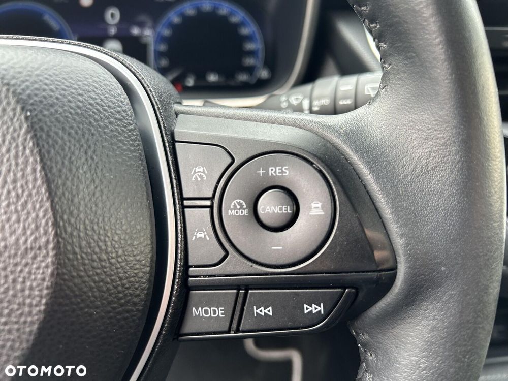 Toyota Corolla 2.0 Hybrid Style - 18