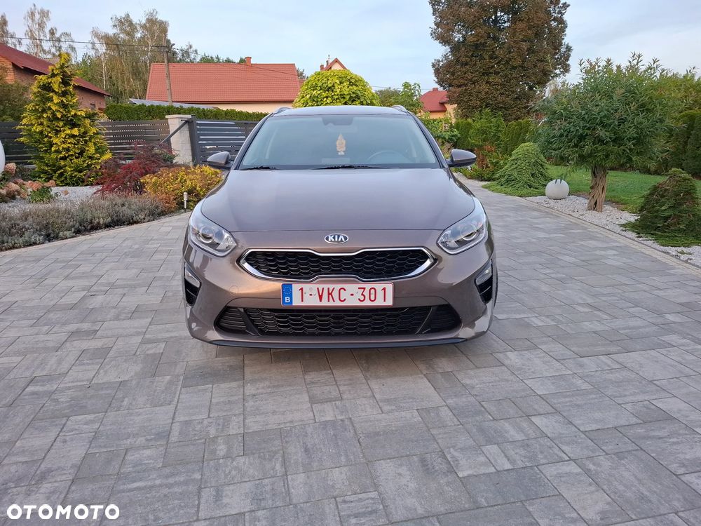Kia Ceed 1.4 Vision - 22