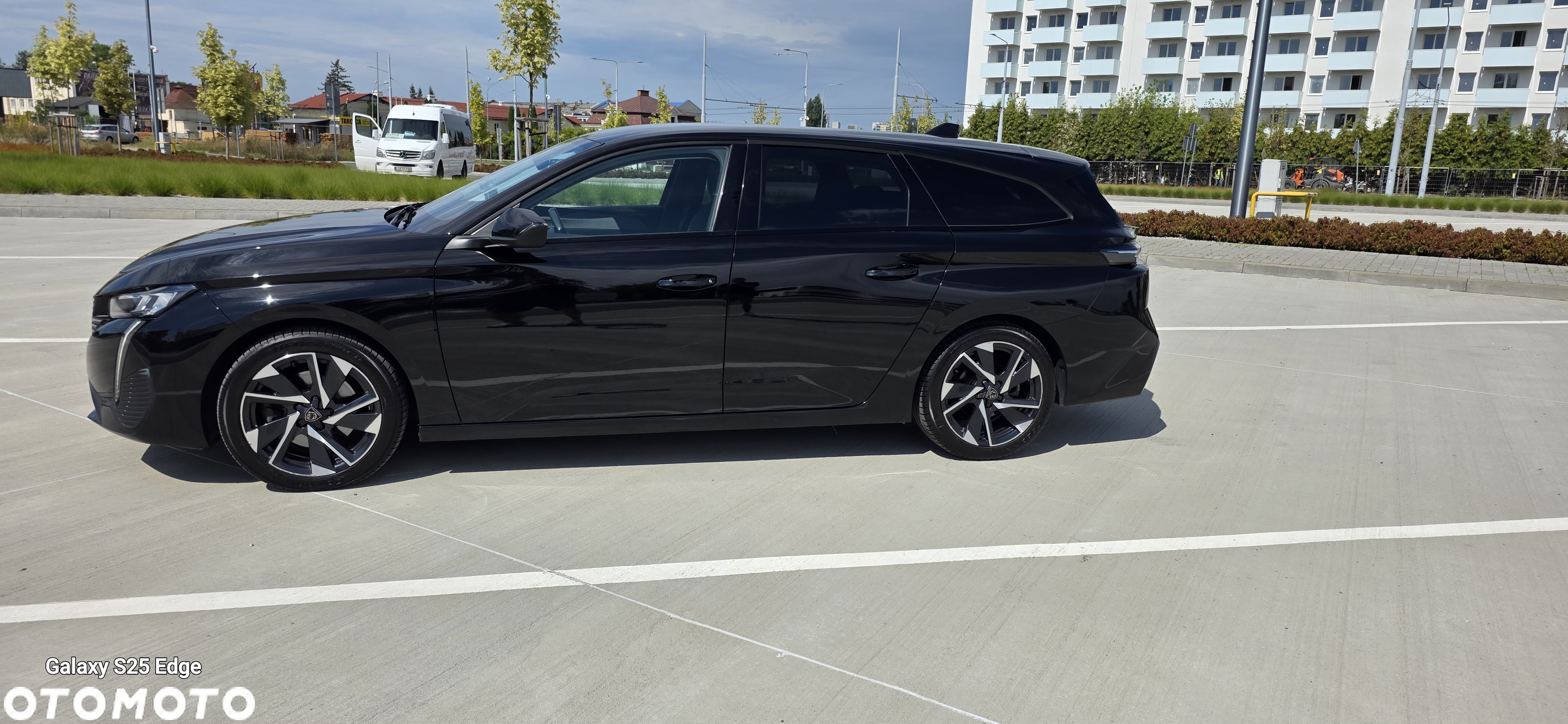 Peugeot 308 SW BlueHDi 130 EAT8 Stop & Start Allure Pack - 4