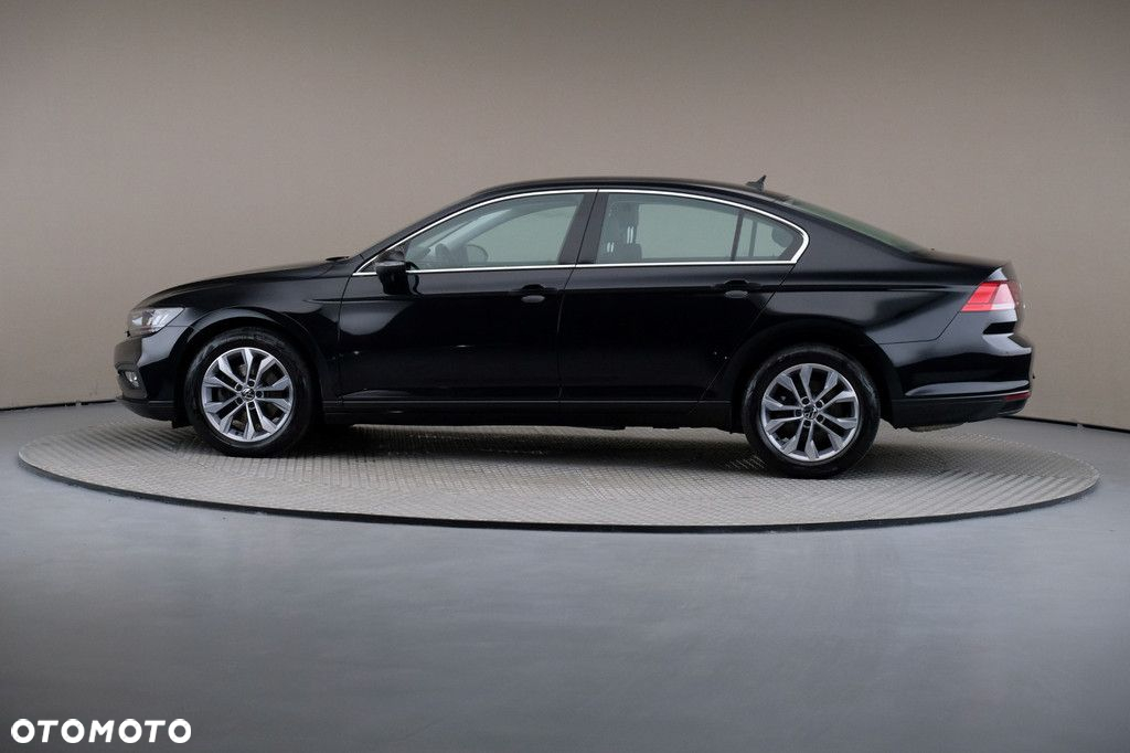 Volkswagen Passat 1.5 TSI EVO Business - 4