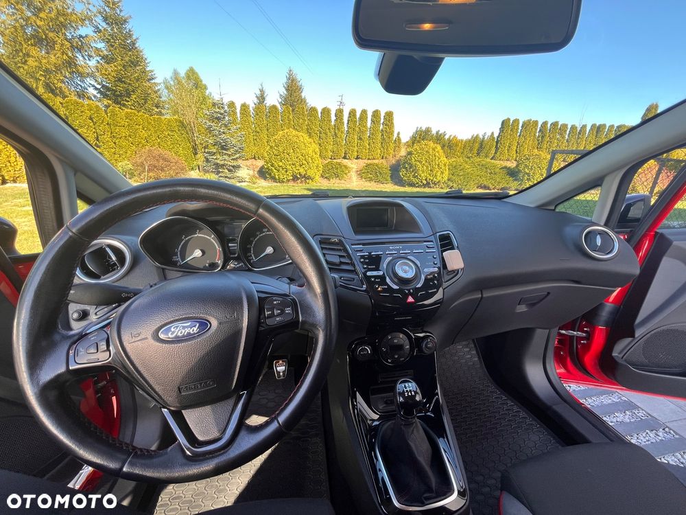 Ford Fiesta 1.5 TDCi ST-Line - 21