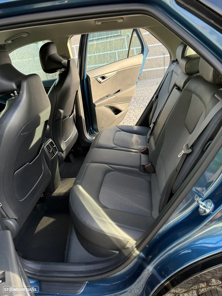 Kia Niro - 10