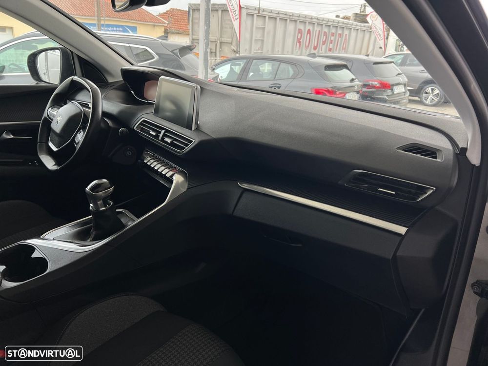 Peugeot 3008 1.5 BlueHDi Active - 23