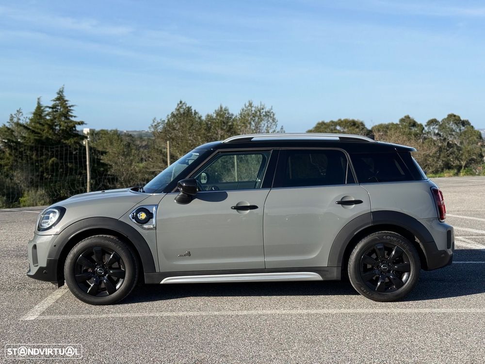 MINI Countryman Cooper SE ALL4 Auto - 8