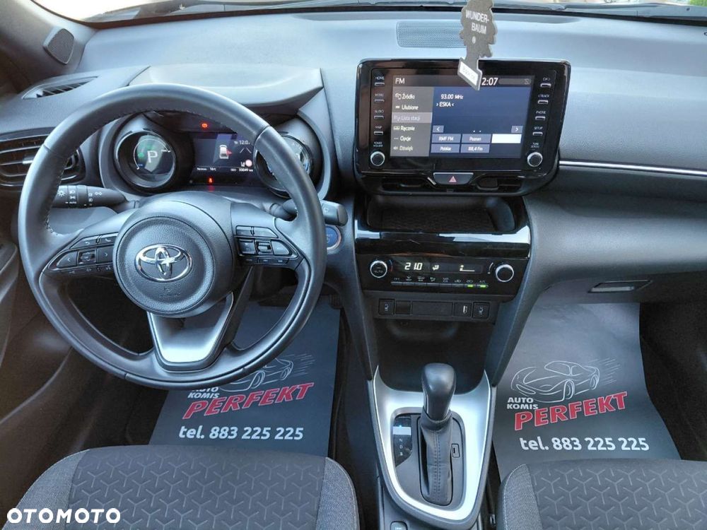 Toyota Yaris Cross - 19