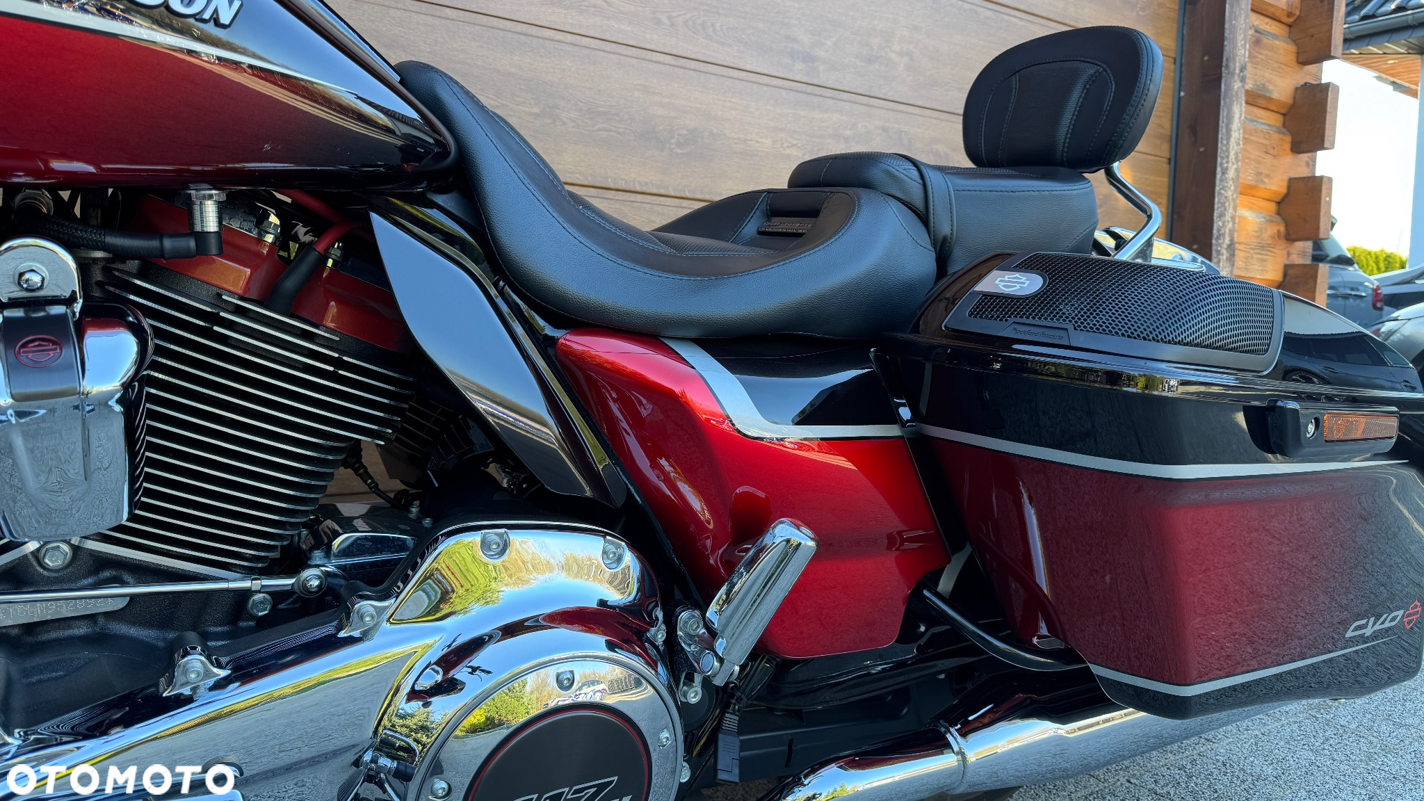 Harley-Davidson Touring Road Glide - 28