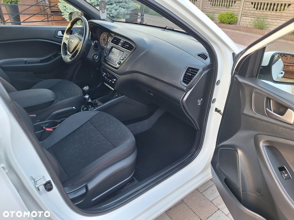 Hyundai i20 1.2 GET - 12