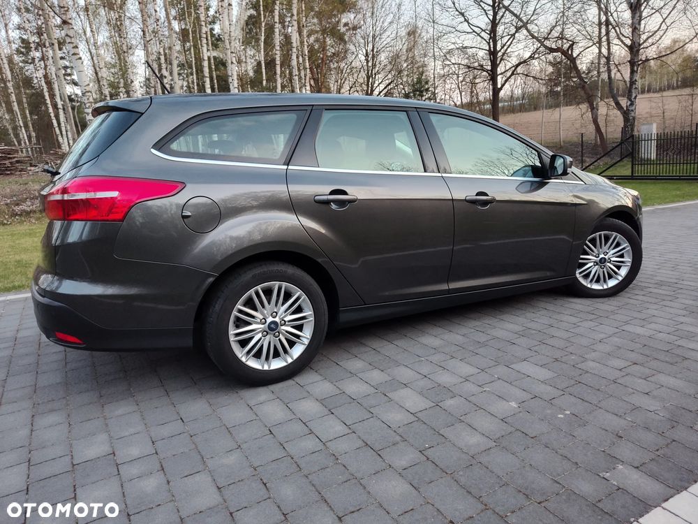 Ford Focus 1.5 TDCi SYNC Edition - 12