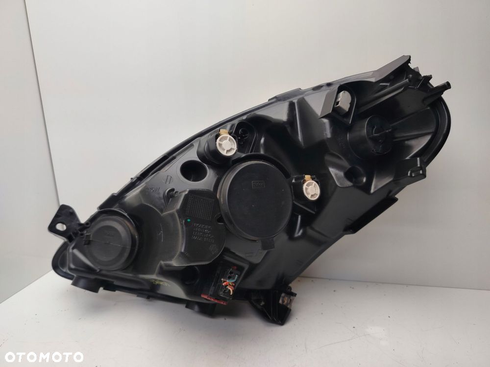 SUZUKI SPLASH 08R- REFLEKTOR LAMPA PRAWY PRZÓD PRAWA PRZEDNIA - 9