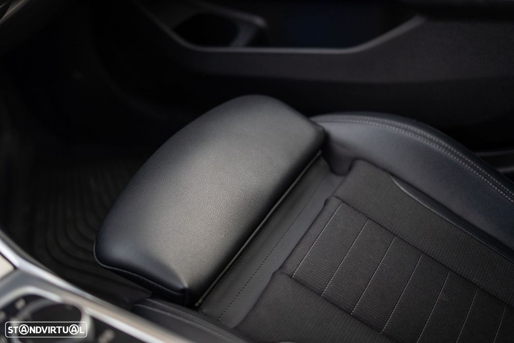 BMW 320 d Line Sport Shadow Auto - 58