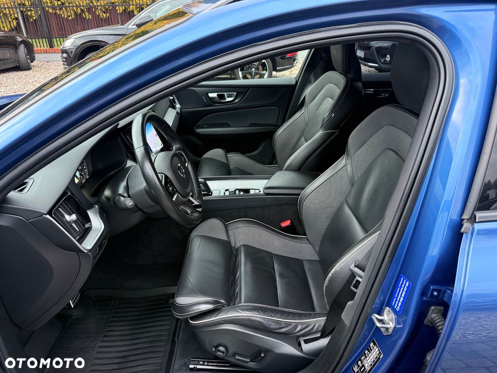 Volvo V60 T4 R-Design - 7