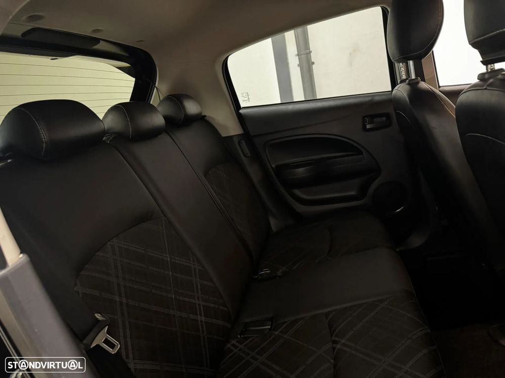 Mitsubishi Space Star 1.2 Intense CVT - 56