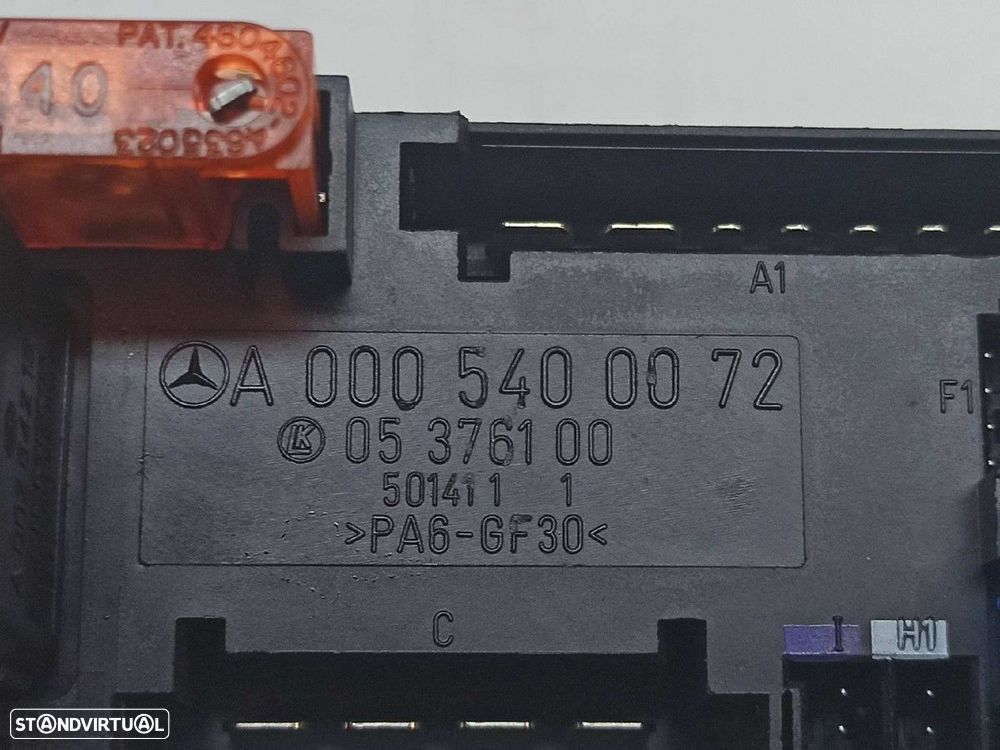 CAIXA DE RELÉS/ FUSÍVEIS MERCEDES CLASE C (W202) BERLINA 180 (202.018) - 3