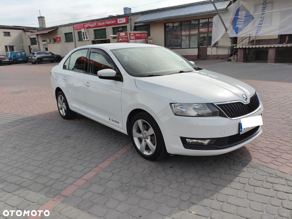 Skoda RAPID 1.6 TDI DPF Ambition - 14