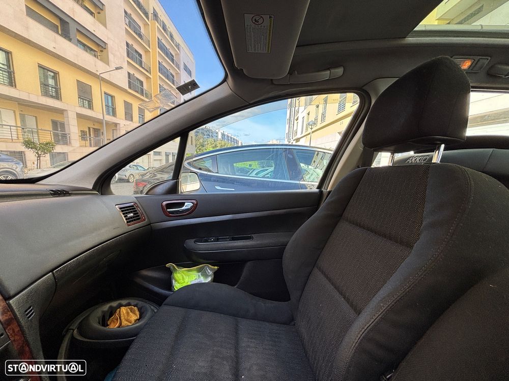 Peugeot 307 SW 1.6 HDi FAP Executive - 7