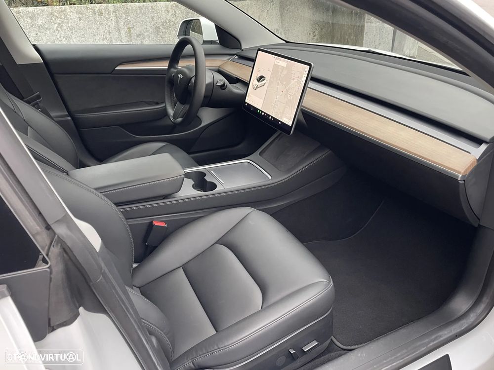 Tesla Model 3 Standard Range Plus RWD - 18