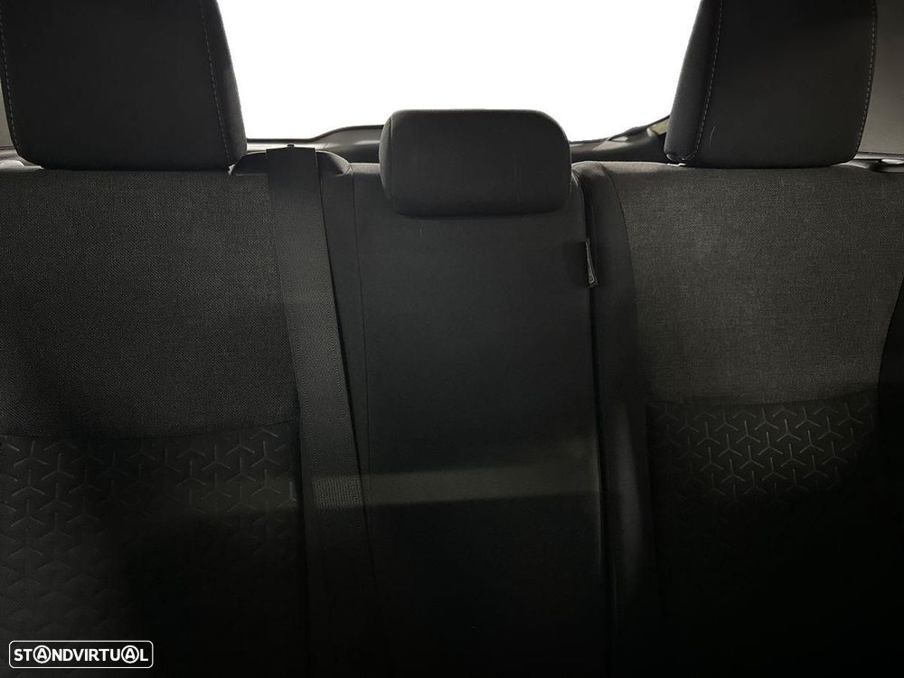 Toyota Yaris Cross 1.5 HDF Comfort Plus - 19