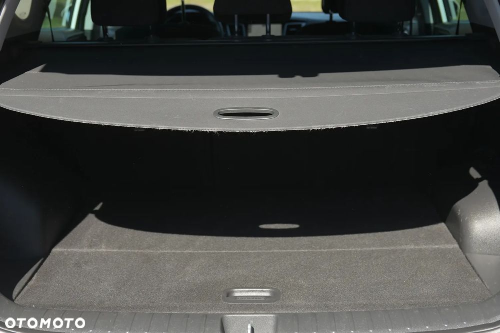 Hyundai Tucson 2.0 CRDI 2WD Style - 30