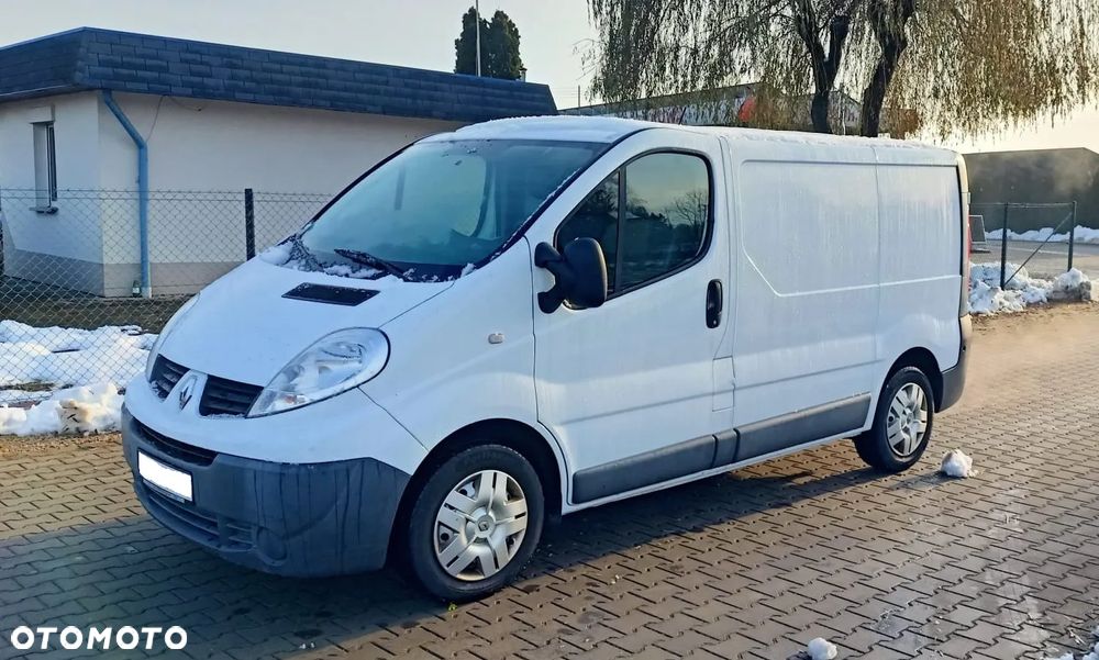 Renault Trafic - 1