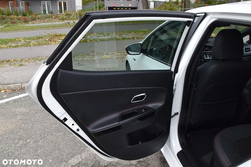 Kia Ceed - 18