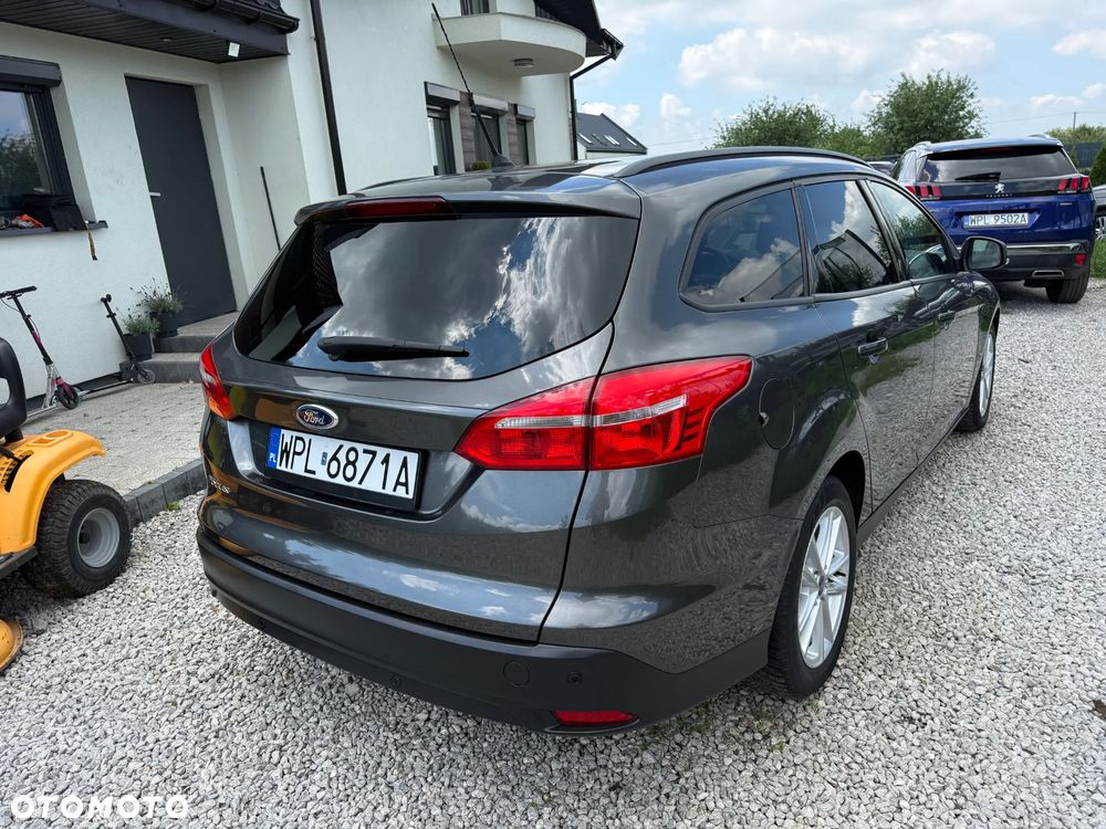 Ford Focus 1.6 TDCi DPF Trend - 15