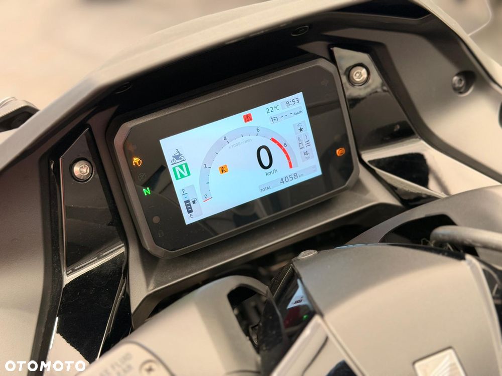 Honda NSS - 8