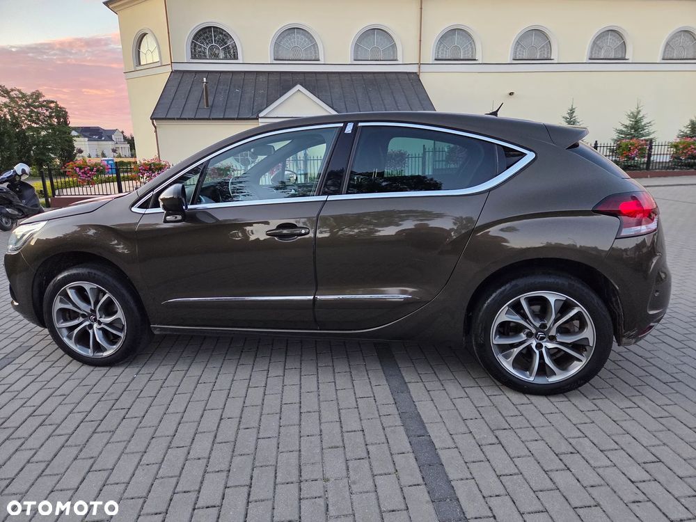 Citroën DS4 1.6 THP SportChic - 6