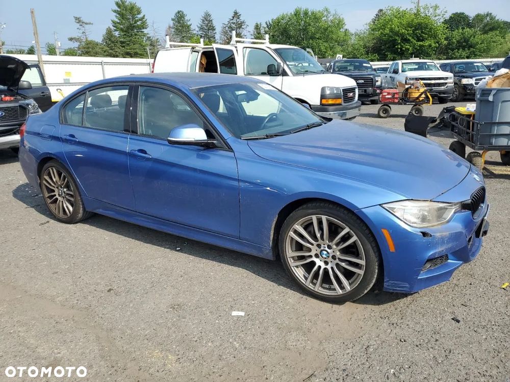 BMW Seria 3 335i Sport-Aut Sport Line - 4
