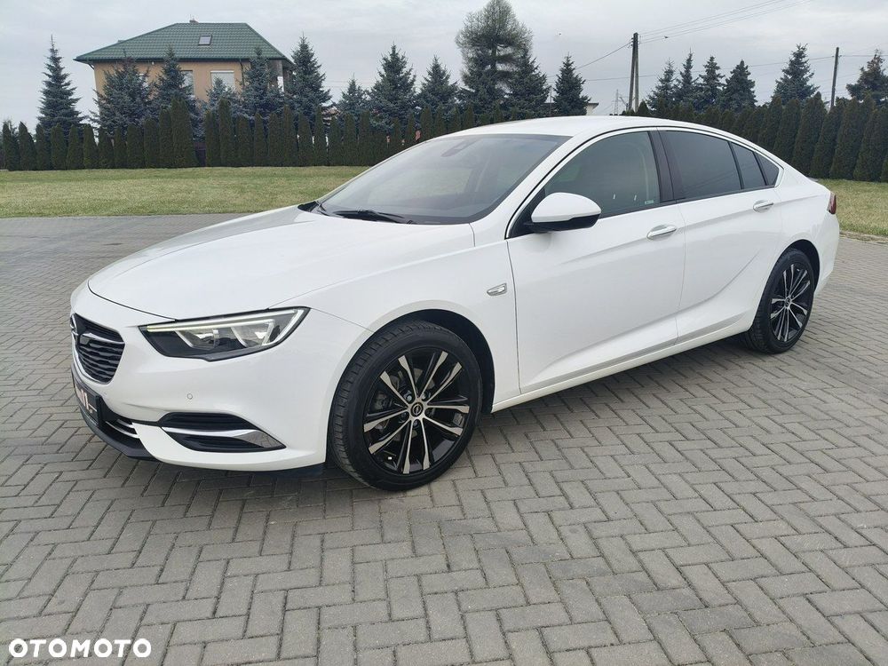 Opel Insignia - 8