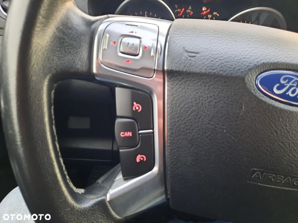 Ford S-Max 2.0 TDCi DPF Champions Edition - 20