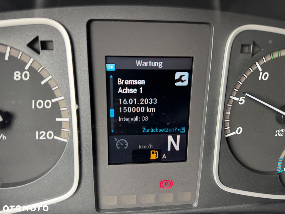 Mercedes-Benz ATEGO - 28