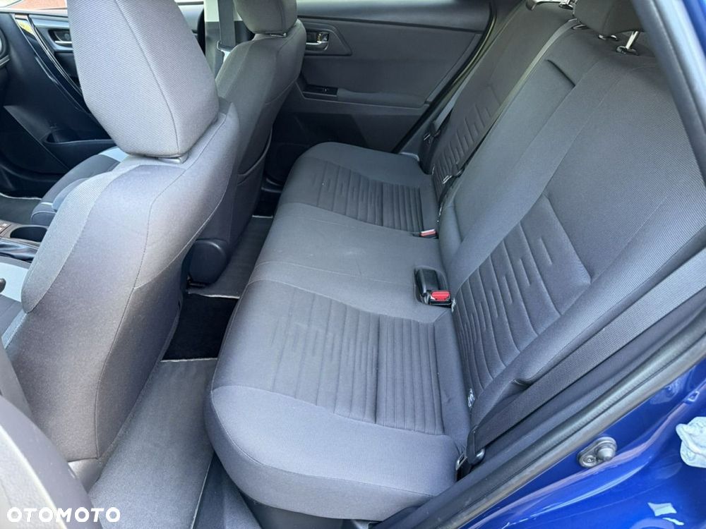 Toyota Auris - 24