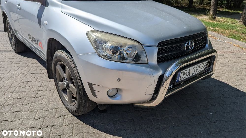 Toyota RAV4 - 14