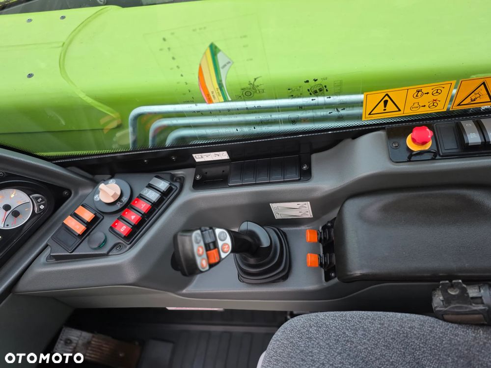 Claas Scorpion 732 VARIPOWER - 20