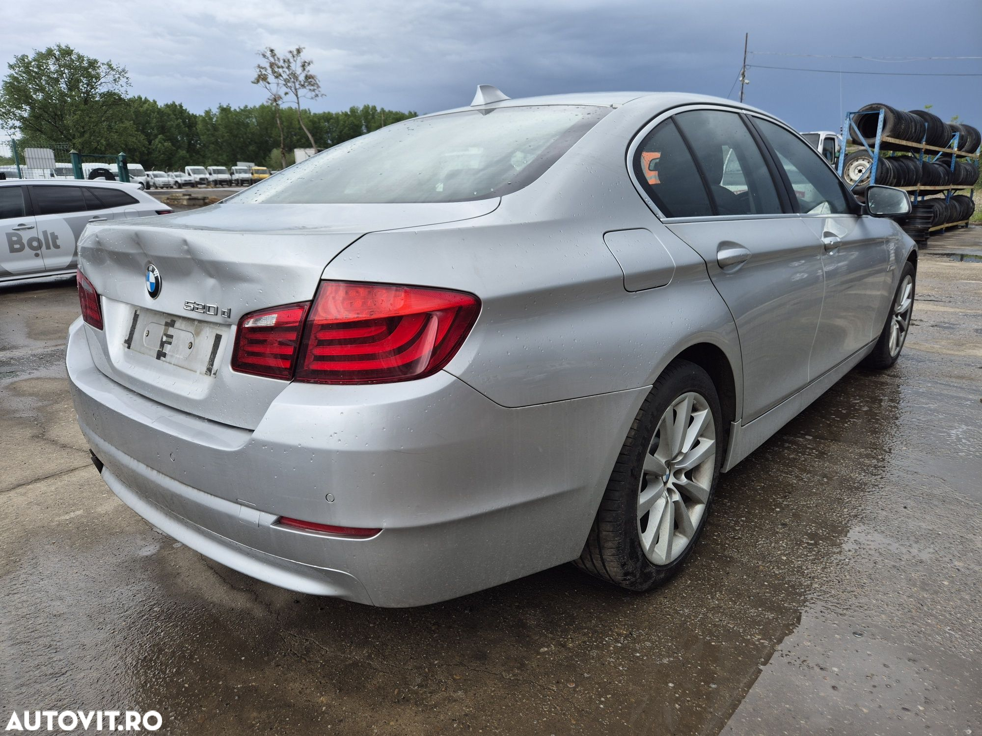 Dezmembram BMW F10 2011 2.0d N47D20C AUTOMAT - 3