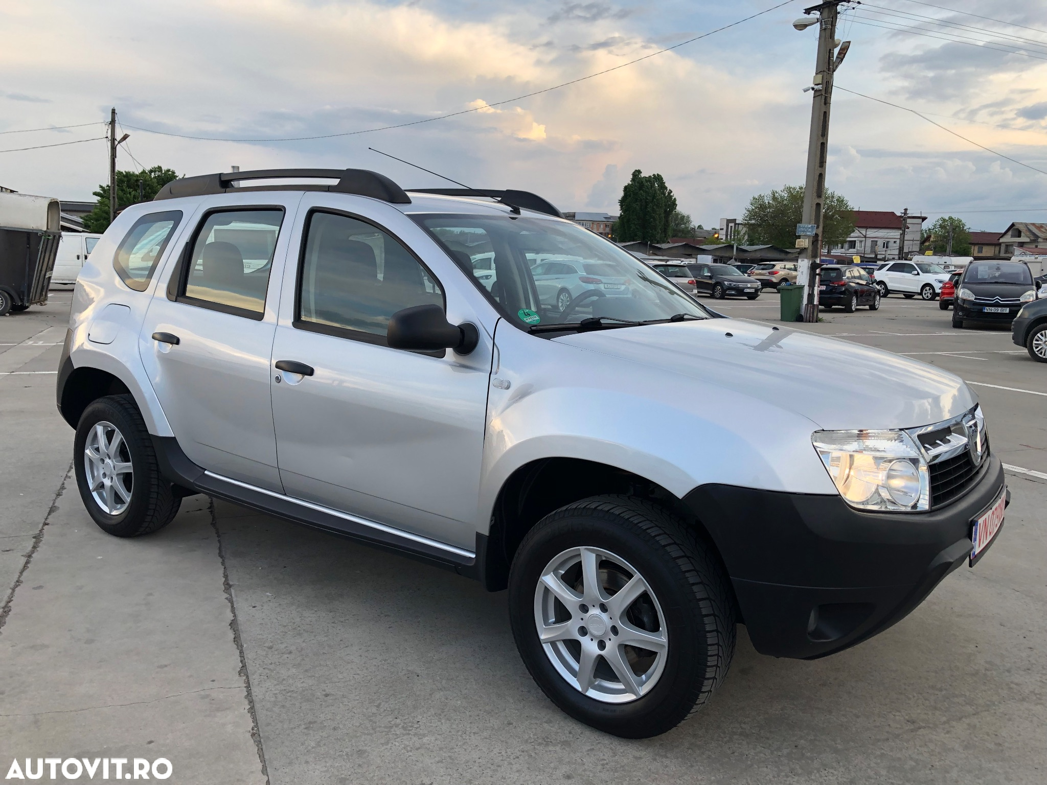 Dacia Duster 1.5 dCi 4x2 Ambiance - 11