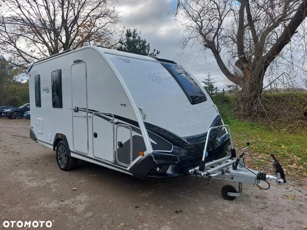 KNAUS W05 Sport Fun Black Selection do przewozu MOTORÓW - 1