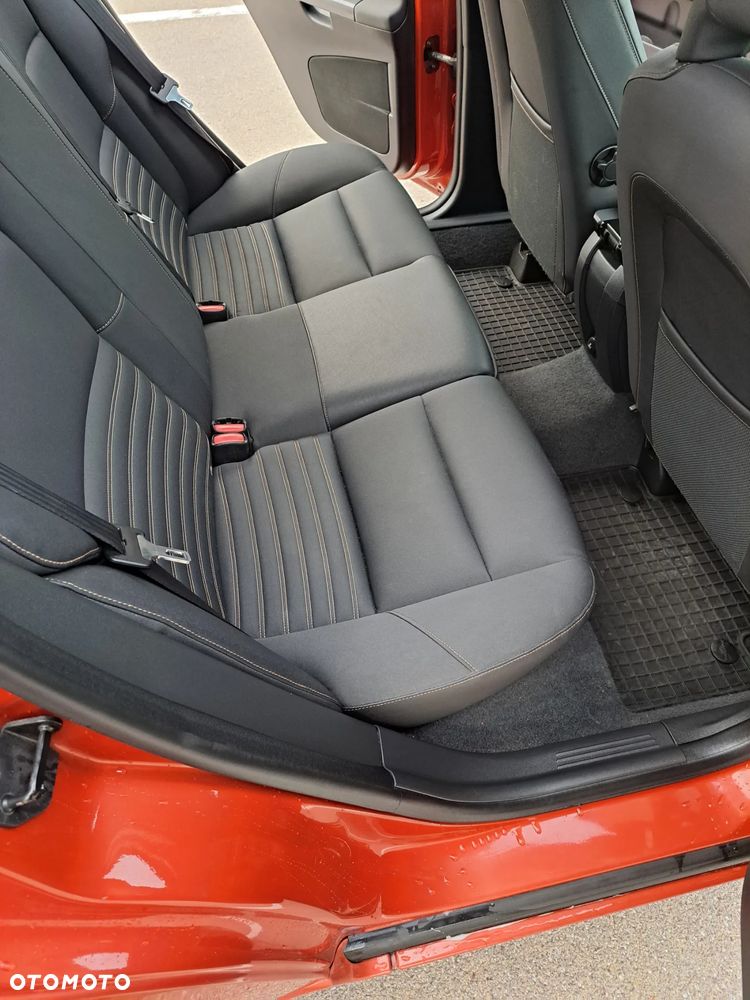 Volvo V50 2.0 - 7