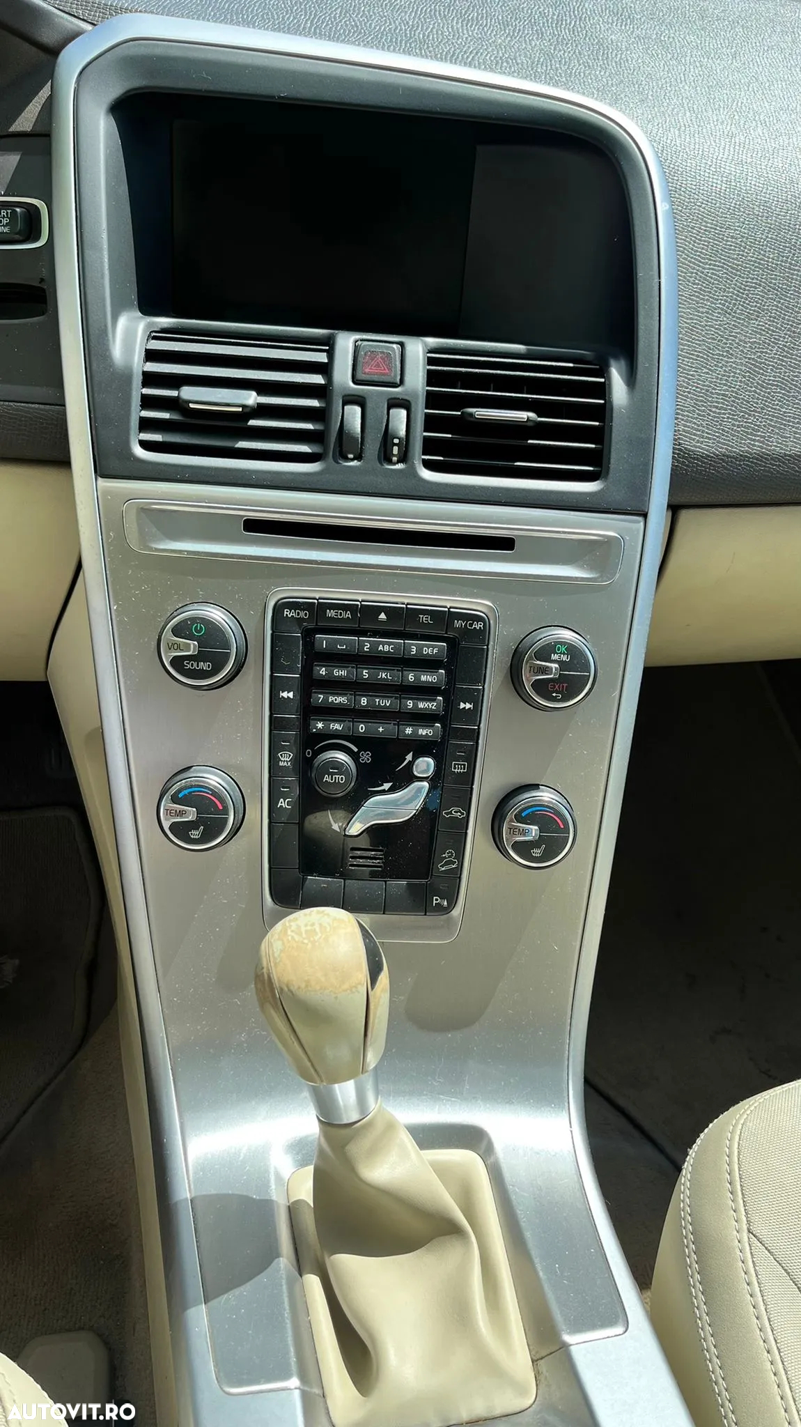 Volvo XC 60 D4 AWD Start-Stop Kinetic - 12