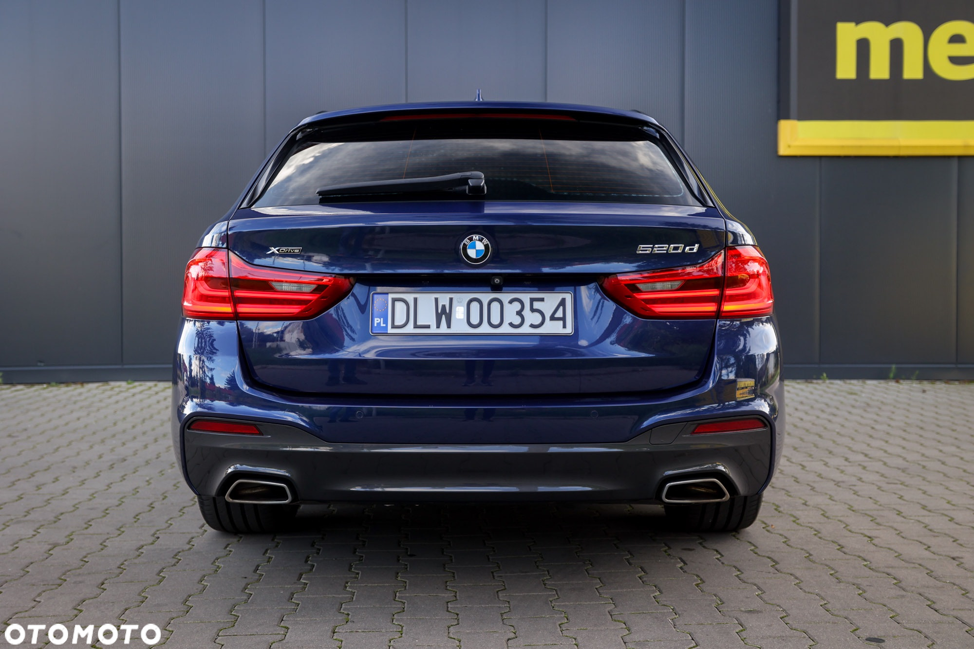 BMW Seria 5 520d xDrive Touring M Sport Edition - 18