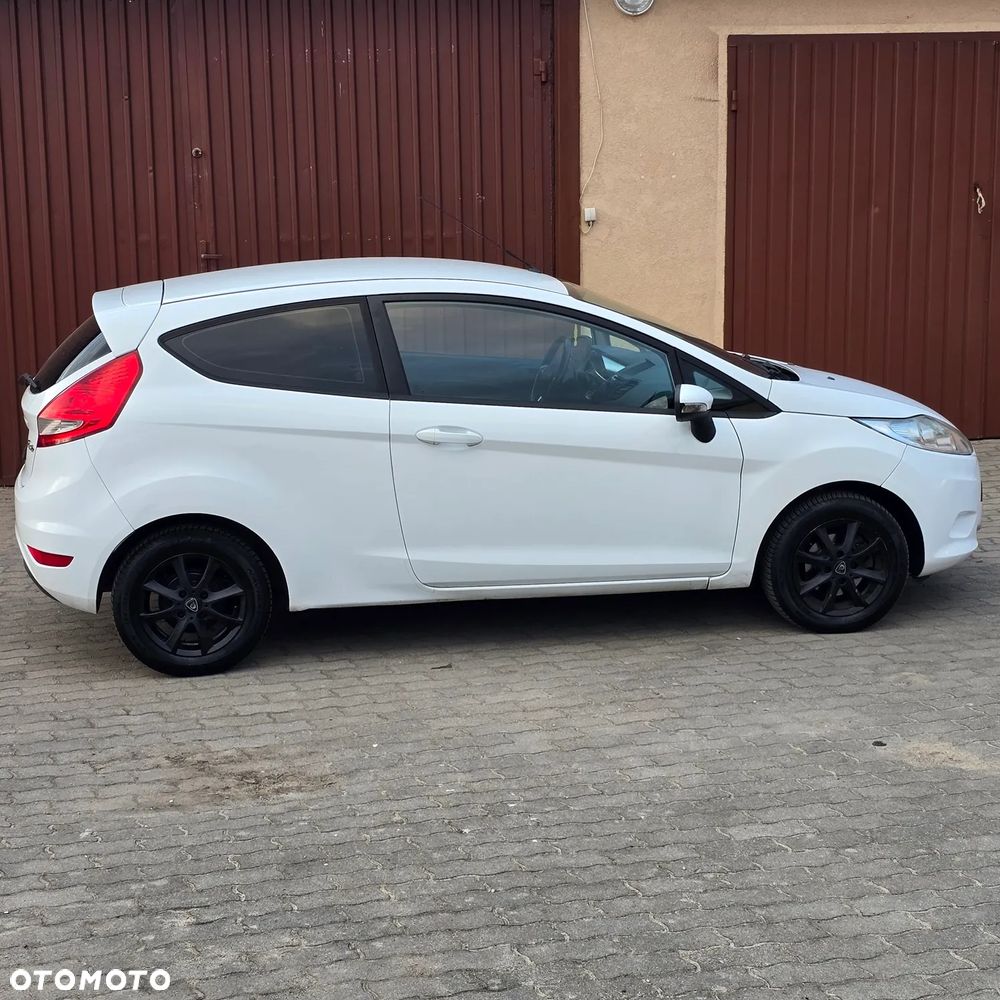 Ford FIESTA - 6