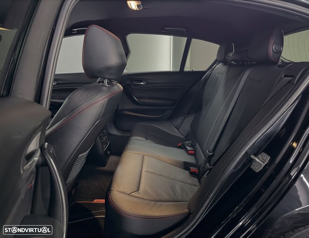 BMW 116 d Sport Line - 12